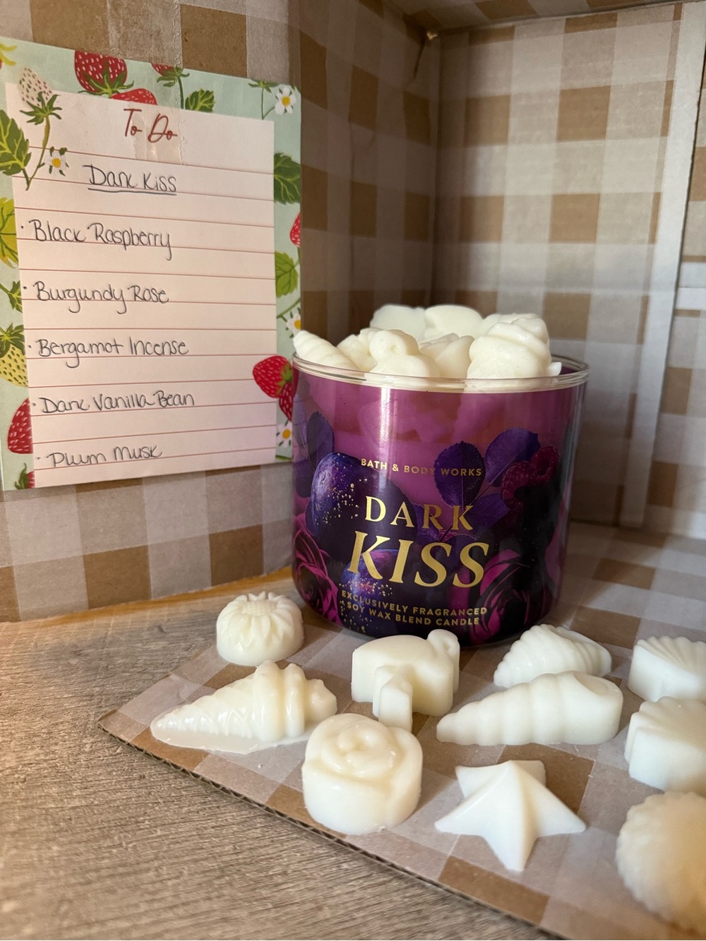 Dark Kiss wax melts